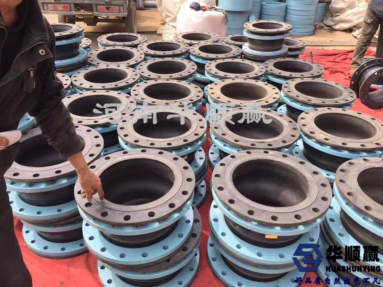橡（xiàng）膠軟接頭標（biāo）準, 橡膠軟接頭規格型號, 橡膠軟（ruǎn）接頭圖集（jí）, 可曲繞橡膠軟接（jiē）頭 ,橡膠軟接頭使用年限, 橡（xiàng）膠軟接頭需要（yào）法蘭,