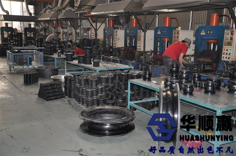 法蘭橡膠柔性接頭,橡膠軟連接,國標（biāo）橡膠接頭